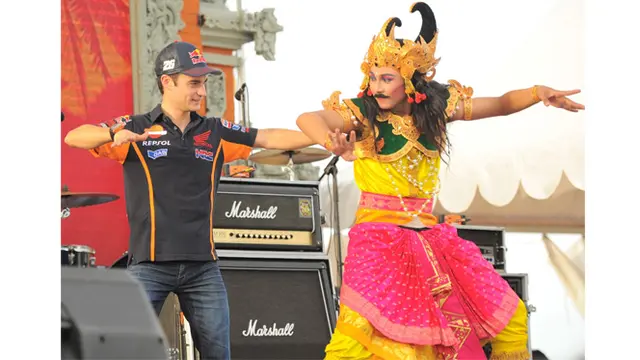 Sambangi Pulau Dewata, Marquez-Pedrosa Bikin Fans Histeris
