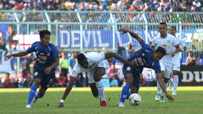  Resep  Gemilang Arema Meremukkan Persebaya Indonesia Bola com