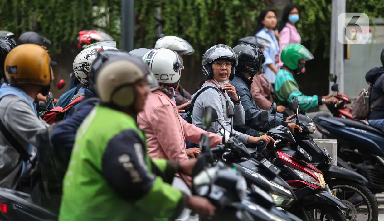 Menurut Airlangga Hartarto, kenaikan UMN 2025 memiliki landasan kuat, baik itu inflasi maupun pertumbuhan ekonomi. (Liputan6.com/Angga Yuniar)