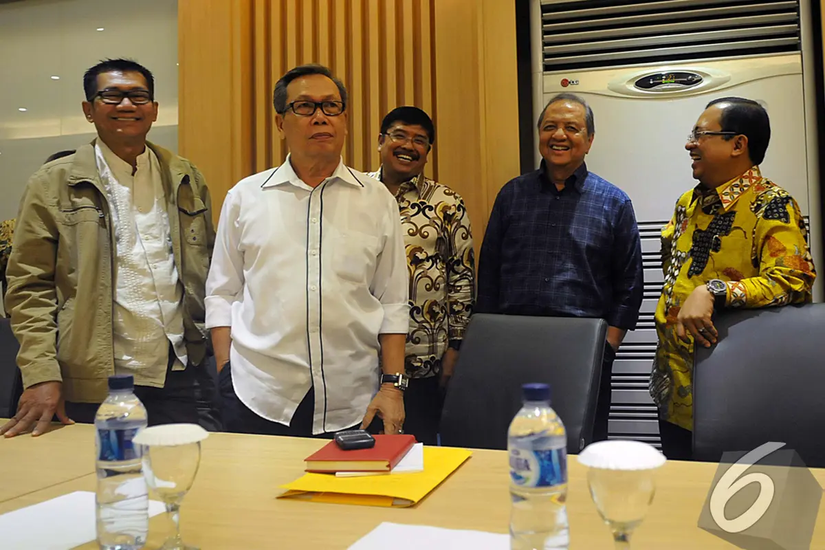 Suasana Perundingan Dua Kubu Golkar