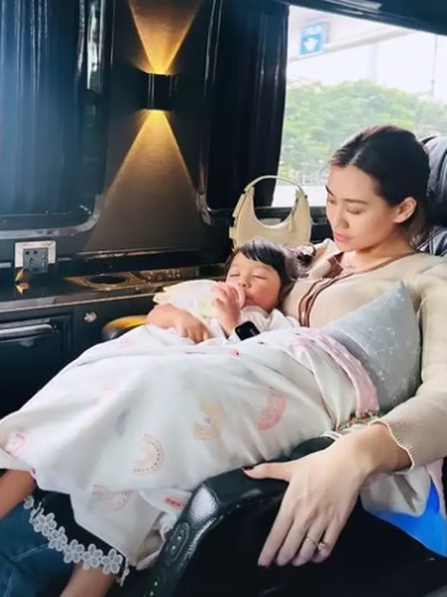 Aaliyah Massaid (Instagram/thariqhalilintar)