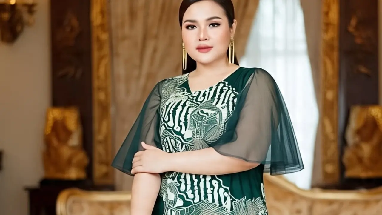 Model Batik Wanita Oversized