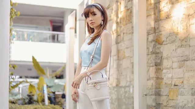 Lama Vakum, Ini 7 Potret Terbaru Angel Cherrybelle yang Miliki Dua Anak