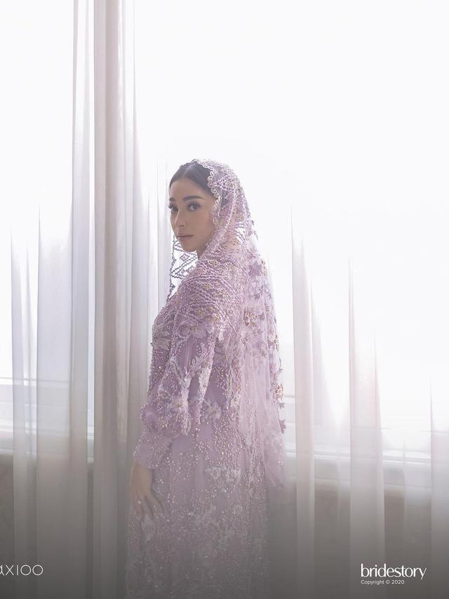 10 Potret Detail Pengajian Nikita Willy Jelang Pernikahan, Penuh Haru Bahagia