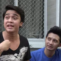 Buat orang yang tidak mengenal sosok Olga dengan baik, mungkin akan mudah menilai Olga Syahputra pribadi yang sombong.