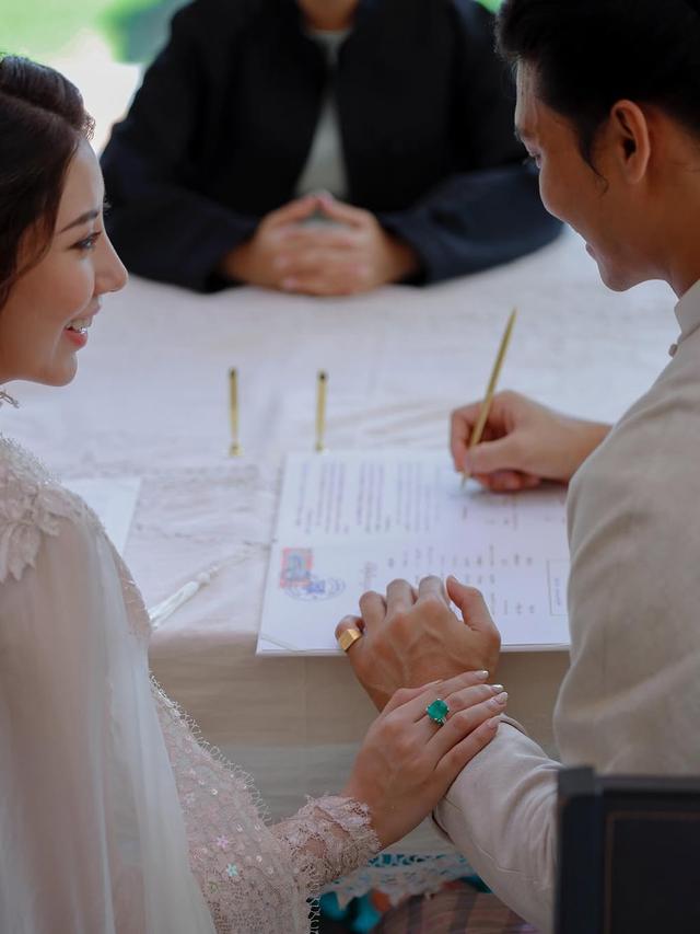 9 Potret Pernikahan Paing Takhon Eks Biksu Myanmar, Menikahi Putri Raja Minyak