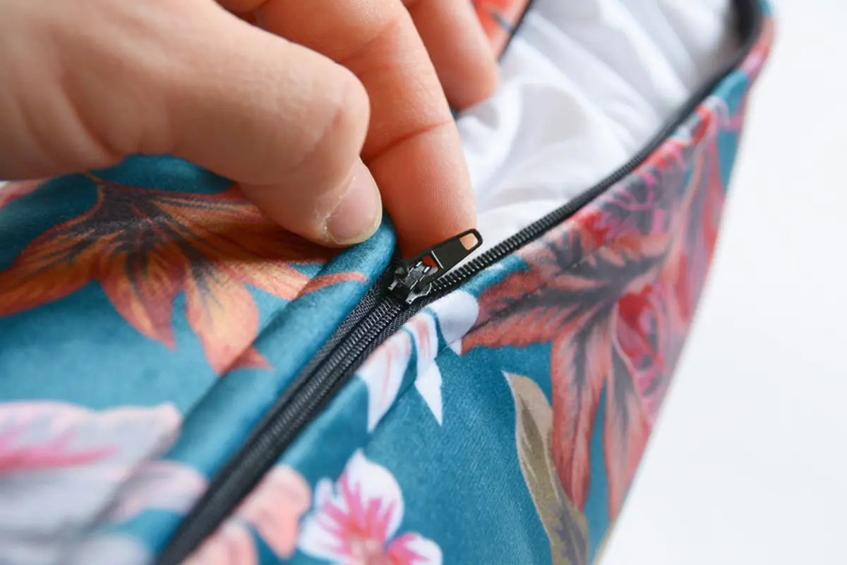 3 Tips Zipper Hacks yang Buat Resleting-Mu Anti Macet