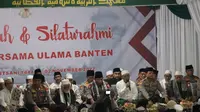 Kapolri, Jenderal Listyo Sigit Prabowo, Bersama Santri, Ulama dan Kyai di Banten. (Rabu, 02/11/2022).