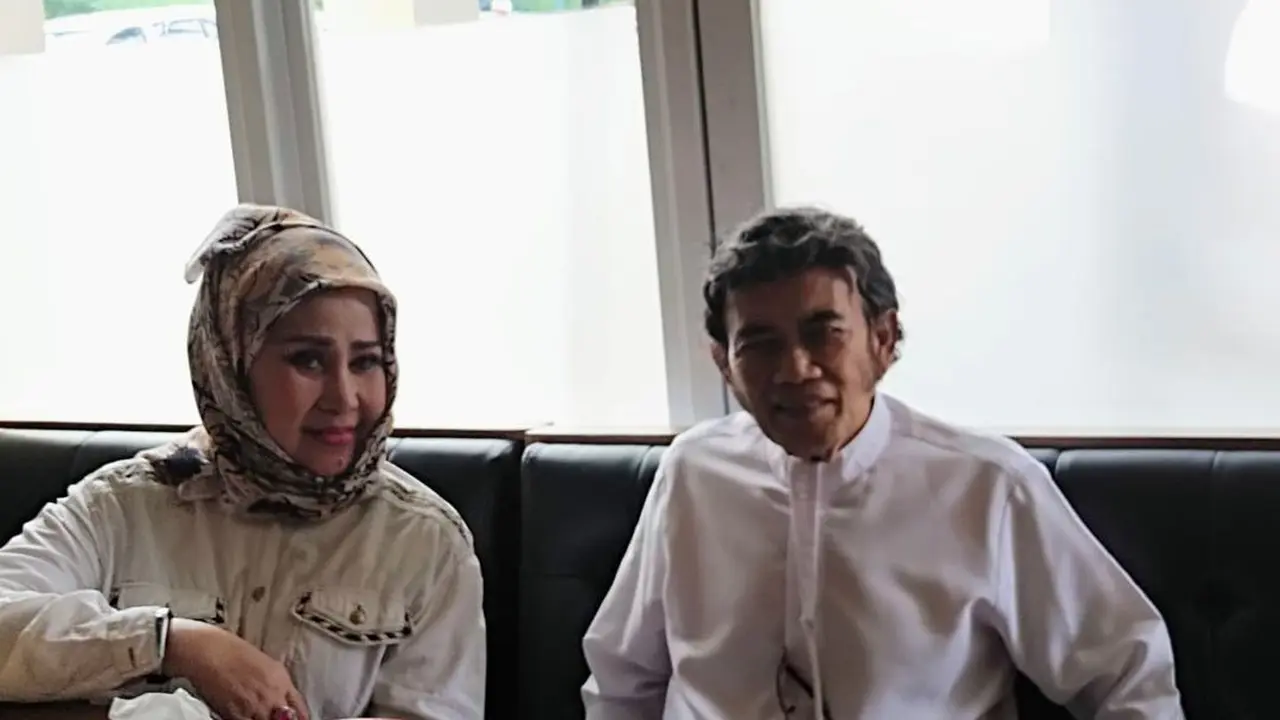 Rhoma Irama – Elvy Sukaesih