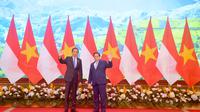 Presiden Joko Widodo atau Jokowi saat bertemu Perdana Menteri (PM) Vietnam Pham Minh Chinh di Government Office, Hanoi, Vietnam, Jumat (12/1/2024). (Rusman - Biro Pers Sekretariat Presiden)