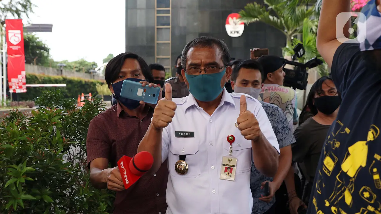 FOTO: Ekspresi Bupati Blora Usai Diperiksa KPK