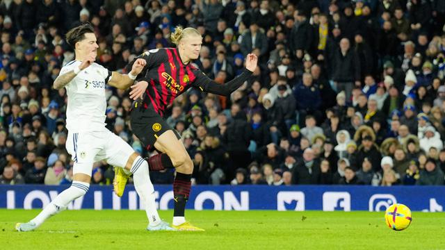 Hasil Liga Inggris: Taklukkan Leeds United, Manchester City Bayangi Arsenal di Puncak Klasemen
