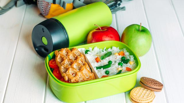 Cara Jitu Hidup Sehat dari Balik Meja Kerja, Kamu Harus Coba!