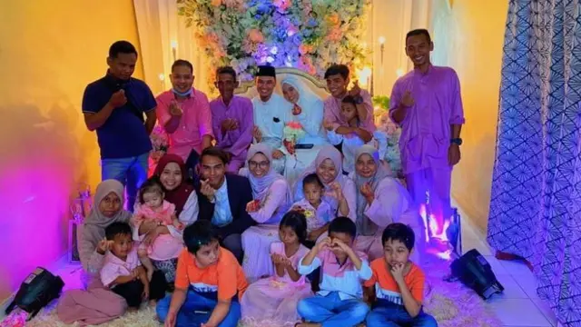 Terpisah 20 Tahun, Pria Ini Bertemu Keluarga Kandung di Pesta Pernikahan