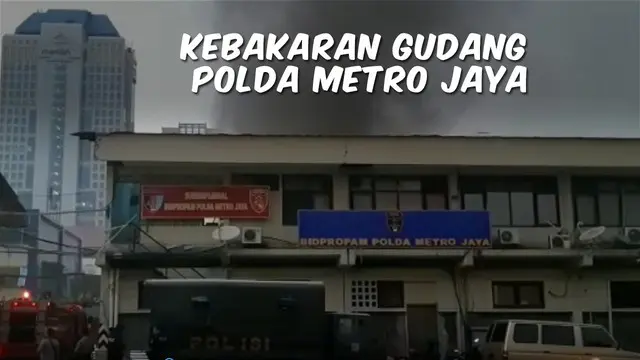 Video Top 3 kali ini ada berita terkait kebakaran gudang Polda Metro Jaya, Dwayne Johnson menikah, dan AS perpanjang izin bisnis Huawei yang berlaku untuk 90 hari.