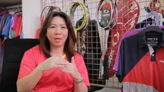 Susi bercerita bagaiman berjuang mendapatkan medali emas danmengharumkan nama Indonesia.