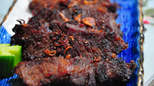 [Bintang] Resep Empal Gepuk, Olahan Daging Sapi yang Ciamik
