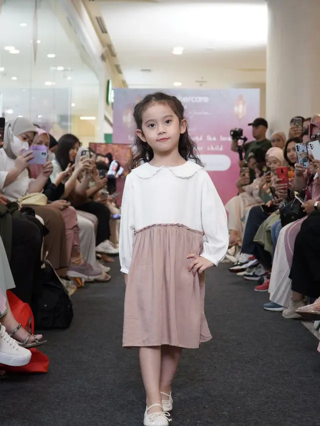 Koleksi Mothercare Indonesia x Jenahara Nasution Pakaian Anak Perempuan