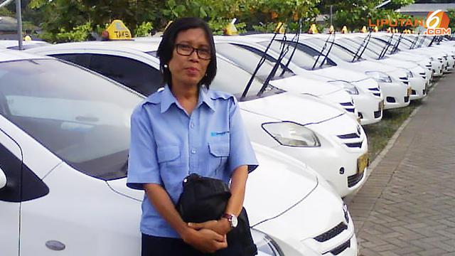 Nana Tan Wijaya Dari Wanita Karir Kini Jadi Sopir Taksi Bisnis Liputan6 Com