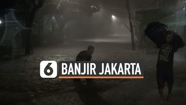 Hujan deras terus mengguyur kawasan Jakarta dan sekitarnya hingga picu banjir. Sabtu (20/2) dini hari akses jalan di daerah kemang terputus akibat banjir setinggi 1 meter.