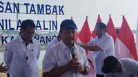 Menteri Kelautan dan Perikanan, Sakti Wahyu Trenggono&nbsp;usai peresmian Modeling Budidaya Ikan Nila Salin di Karawang, Jawa Barat, Rabu (8/5/2024). (Gagas/Liputan6.com)