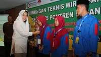 Kemenperin Bekali Santri Banyuwangi Ilmu Bisnis dan Mengolah Roti
