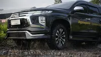 Rahasia Ban Ini Tetap Stabil di Medan Lumpur dan Batu Semeru