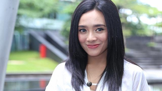 Lirik Lagu Selamat Lebaran Dhea Ananda Ragam Bola Com