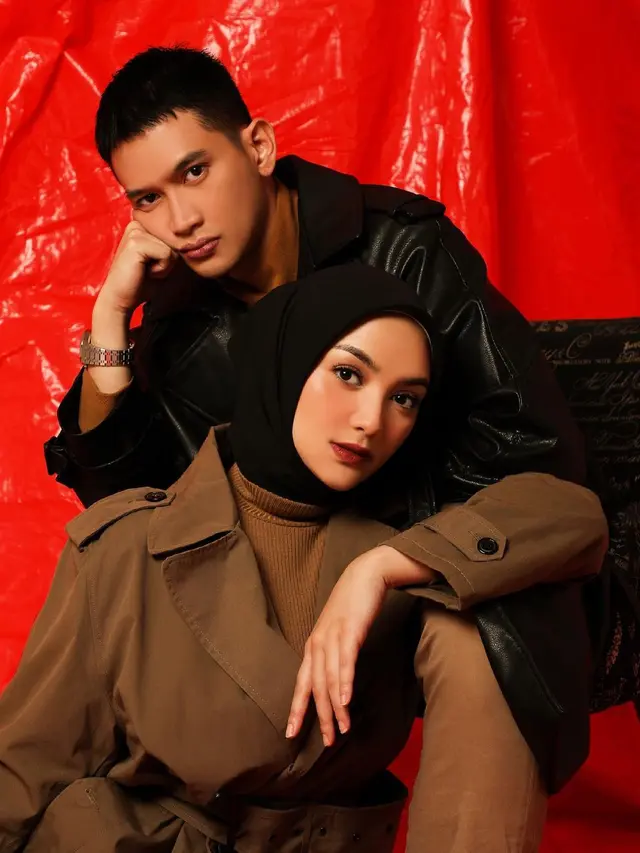 Usai Turun Berat Badan, Ini 7 Pemotretan Terbaru Citra Kirana dan Rezky Adhitya yang Tampil Menawan