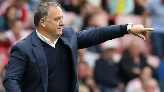 Dick Advocaat (c) AFP