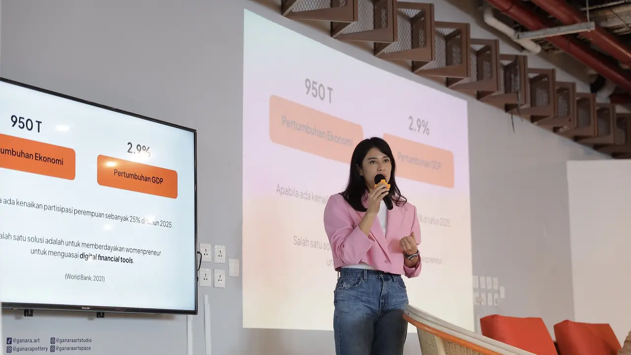 Dian Sastrowardoyo Gelar Program Pemberdayaan Perempuan Gratis untuk Gali Potensi Perempuan di Bidang STEM