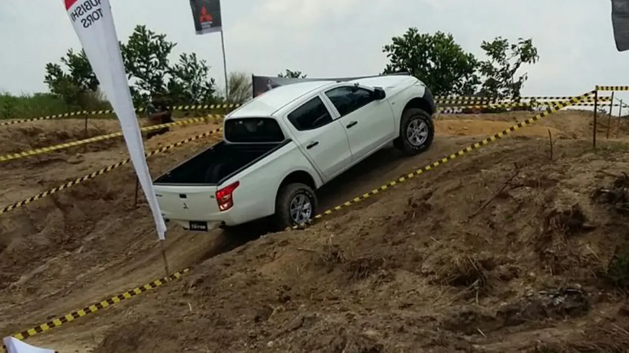 Lakukan Ini agar Mobil 4x4 Panjang Umur