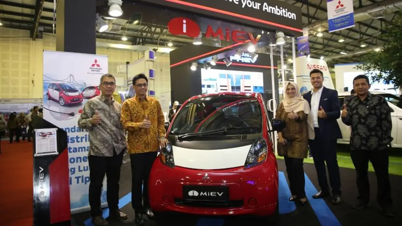 Bukti Komitmen Mitsubishi Dukung Era Kendaraan Listrik (Ist)