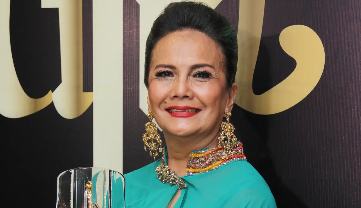 Bukan tanpa alasan bagi peraih Piala Citra sebagai Pemeran Utama Wanita Terbaik, dalam film Cinta Pertama (1974) itu memilih Papua untuk mewujudkan mimpinya. (Adrian Putra/Bintang.com)