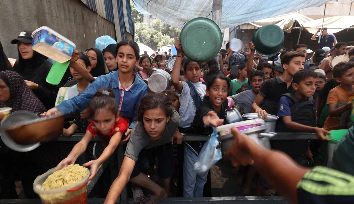 Perserikatan Bangsa-Bangsa (PBB) dan kelompok bantuan telah mengeluarkan peringatan tentang ancaman kelaparan di wilayah Palestina. (Eyad BABA/AFP)