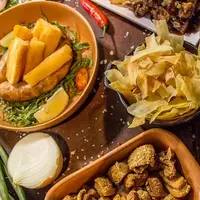 Menebak kepribadian seseorang dari cara mereka berbuka puasa.