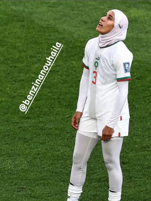 7 Potret Nouhaila Benzina, Pemain Pertama Berhijab di Piala Dunia Sepak Bola Wanita 2023