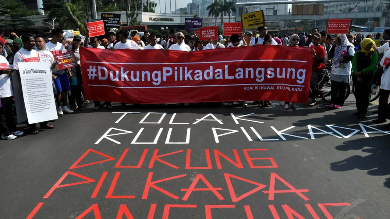 Tolak RUU Pilkada, Sejumlah Ormas Geruduk Bundaran HI