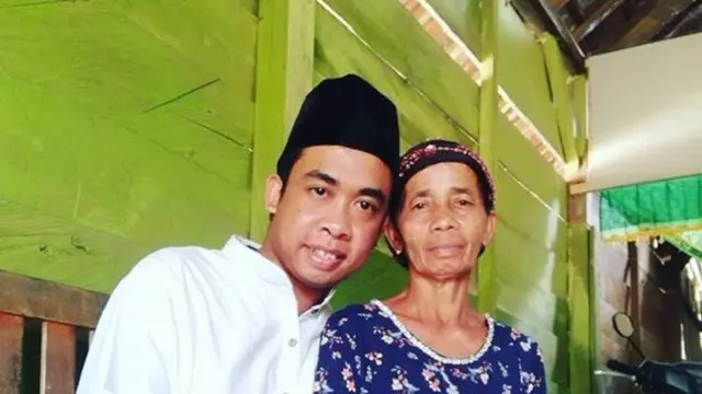 Tukang Angkat Galon Sampai Terancam Dibunuh, Ini Kisah Sedih Mimi Peri