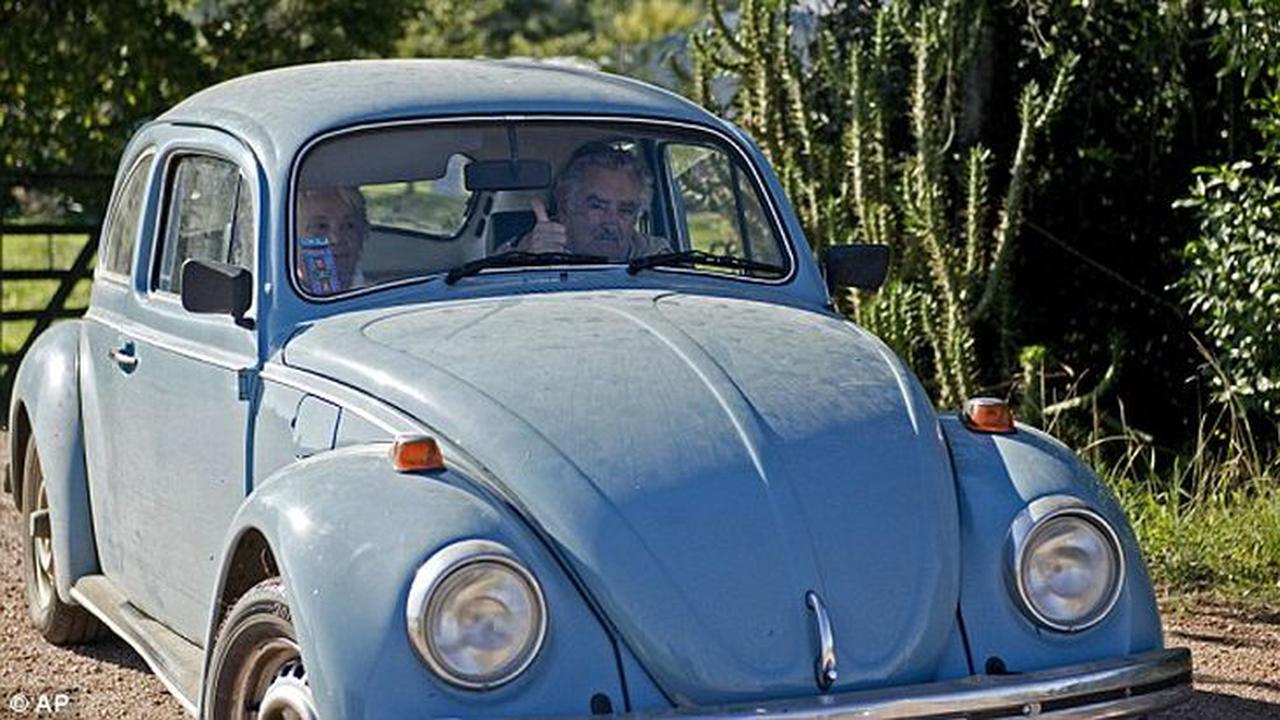 Aksi Dermawan Presiden Uruguay Di Atas VW Kodok