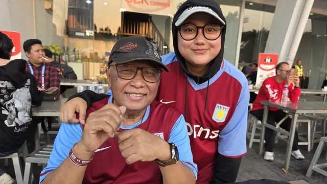 Penggemar Aston Villa sudah hadir di GBK