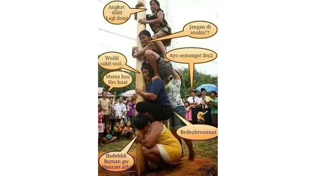 7 Meme Panjat Pinang Ini Sukses Bikin Senyum Nyengir