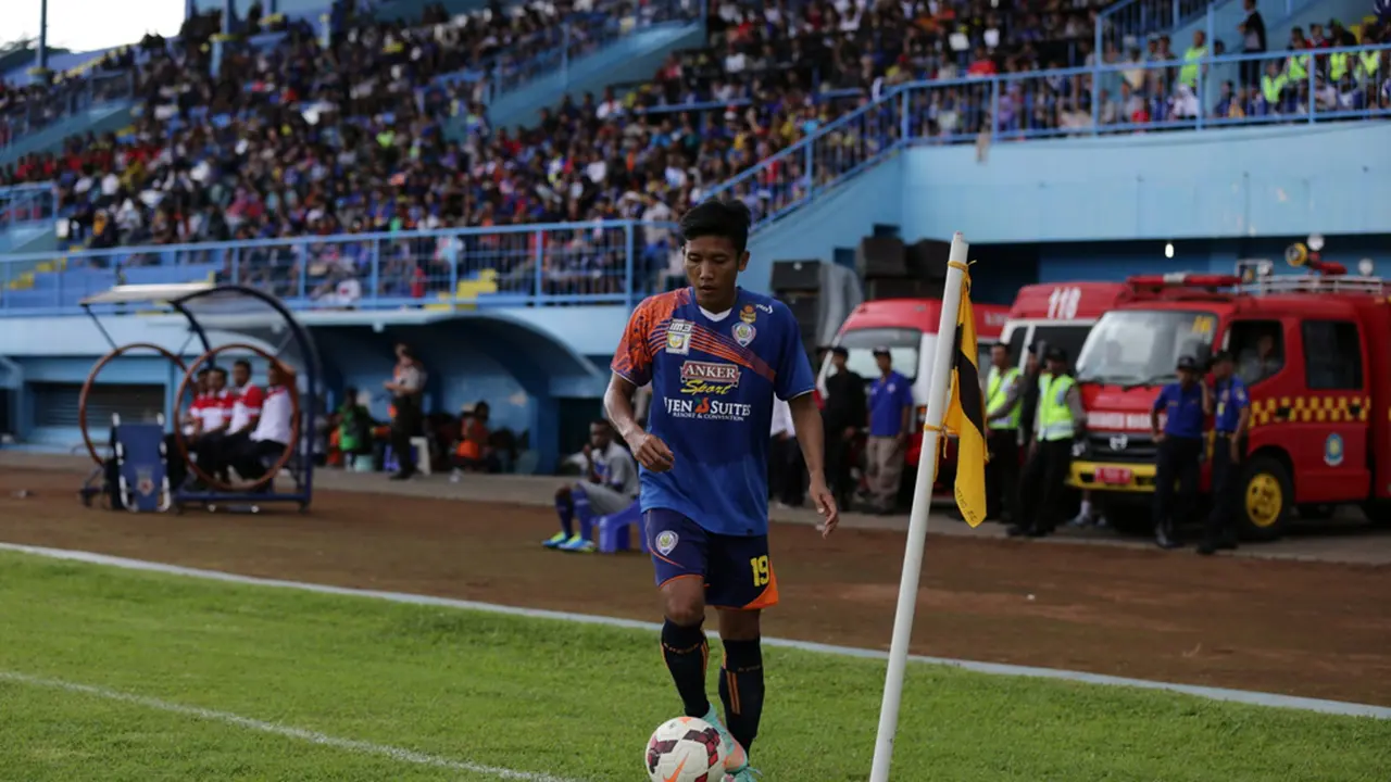 Ahmad Bustomi