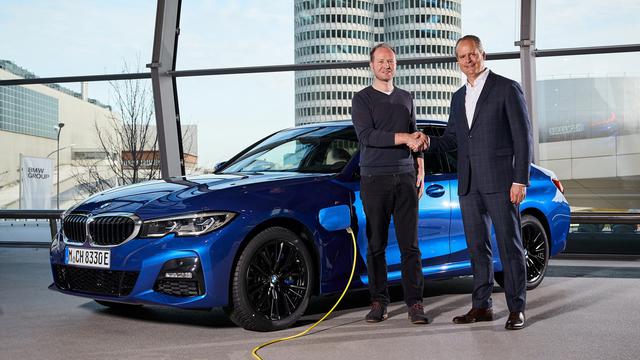 Image result for BMW Sindir Pemilik Tesla Soal Pemesanan Kendaraan Listrik