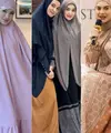 Inspirasi Outfit ke Pangajian dari Artis Tanah Air.