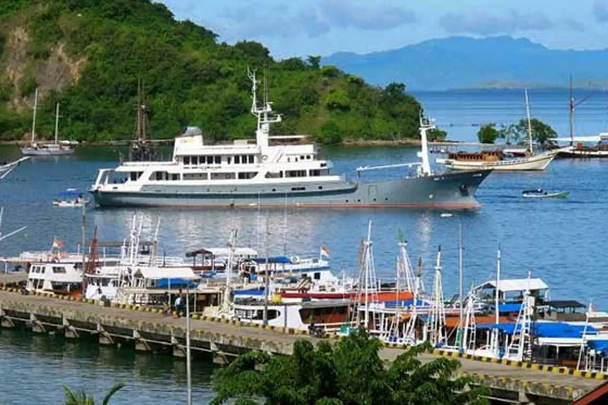 Pemerintah Indonesia mendukung percepatan pembangunan konektivitas di ASEAN dengan pengoperasian kapal RoRo rute Bitung, Sulawesi Utara (Sulut)-General Santos City, Filipina.