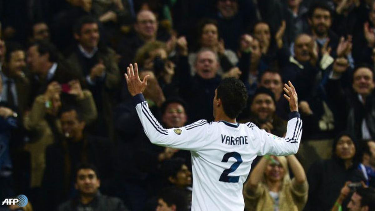 Varane Dinilai Lebih Kuat dari Hierro