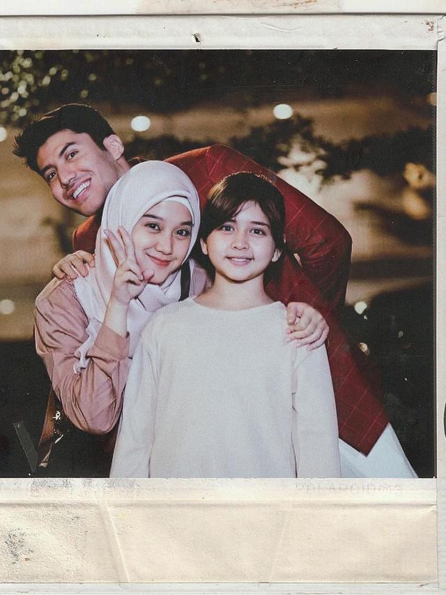 Adu Akting Lagi, Ini 7 Potret Esta Pramanita dan Bara Valentino yang Bikin Baper