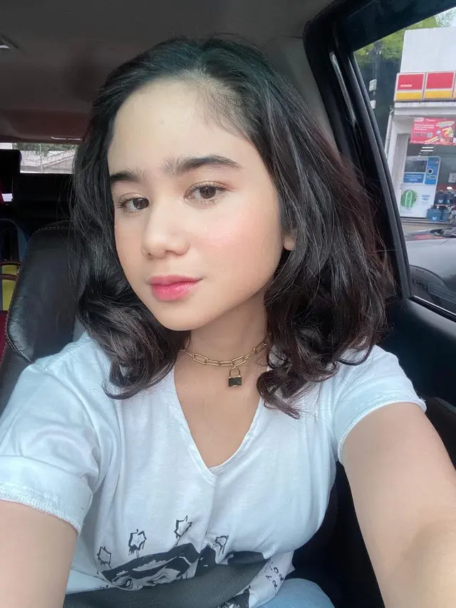 Makin Fresh, Ini 6 Potret Tissa Biani dengan Rambut Pendek