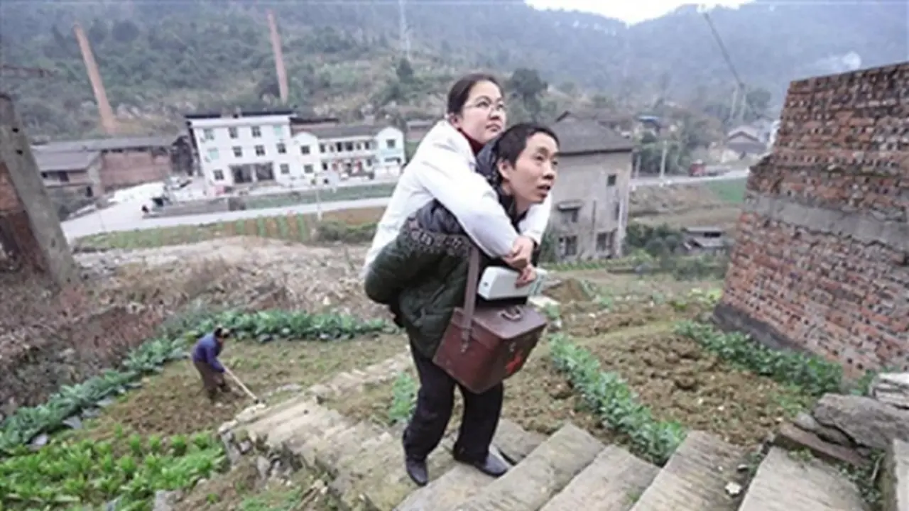 Li Juhong Dokter Tanpa Kaki Yang Merawat Seribu Orang